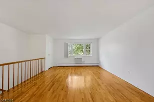 1285B Valley Rd, Wayne, NJ 07470 - Photo 2