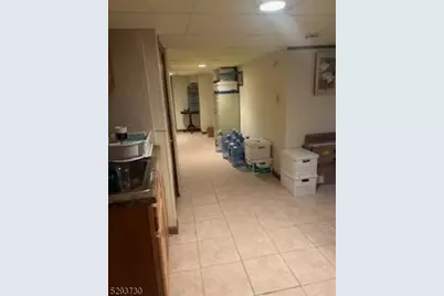 554 Union Blvd, Totowa, NJ 07512 - Photo 18