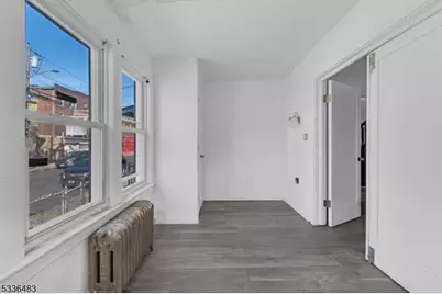 184 Sunset Ave, Newark, NJ 07106 - Photo 10