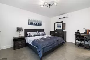 65 McWhorter St, Newark, NJ 07105 - Photo 6