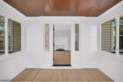 195 Sylvan St, Rutherford, NJ 07070 - Photo 12