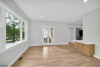 195 Sylvan St, Rutherford, NJ 07070 - Photo 18