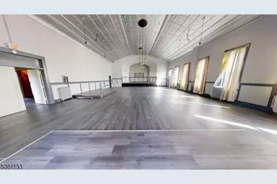 155 Midland Ave 3rd Fl, Kearny, NJ 07032 - Photo 4