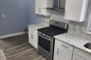 1371 Hamilton St, Elizabeth, NJ 07208 - Photo 4