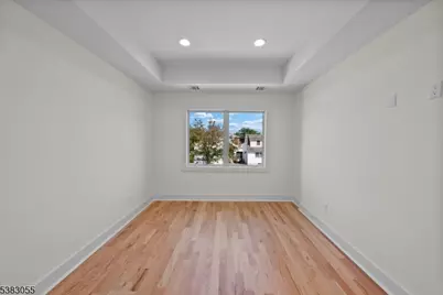 135A La Salle Ave, Clifton, NJ 07013 - Photo 22