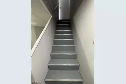 1292 Crescent Ave, Roselle, NJ 07203 - Photo 32