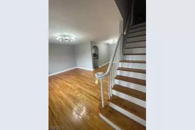 1292 Crescent Ave, Roselle, NJ 07203 - Photo 10