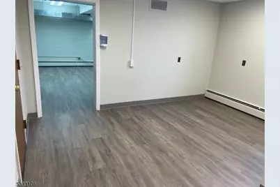 29 Trinity St, Newton, NJ 07860 - Photo 4