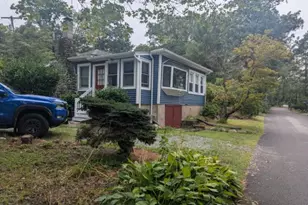 32 Laurel Dr, Jefferson Township, NJ 07438 - Photo 1