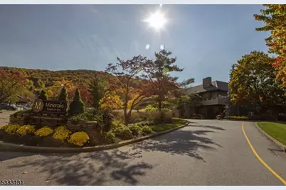 2 Chamonix Dr #533, Vernon, NJ 07462 - Photo 1