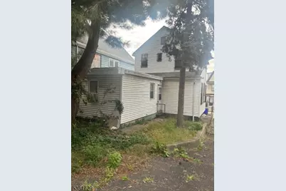 35 Durand Pl, Irvington, NJ 07111 - Photo 2