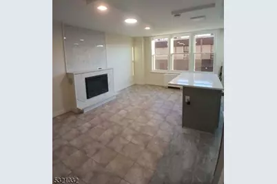 704-712 N Broad St #3D, Elizabeth, NJ 07208 - Photo 16