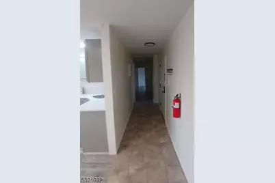 704-712 N Broad St #3D, Elizabeth, NJ 07208 - Photo 20