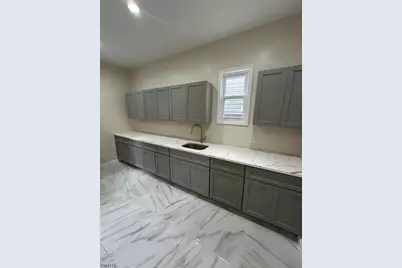 377 Littleton Ave, Newark, NJ 07103 - Photo 2