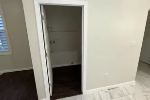 377 Littleton Ave, Newark, NJ 07103 - Photo 38