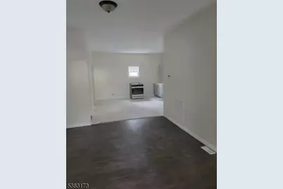 377 Littleton Ave, Newark, NJ 07103 - Photo 8