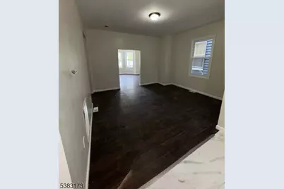 377 Littleton Ave, Newark, NJ 07103 - Photo 16