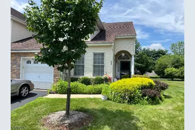 99 Saratoga Ct, Franklin Township, NJ 08873 - Photo 1