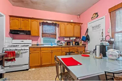 106 Madison St, Paterson, NJ 07501 - Photo 6