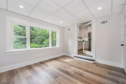 31 Oak Grove Rd #2, Caldwell, NJ 07006 - Photo 20