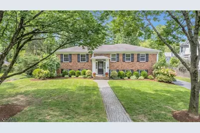 180 Woodland Ave, Summit, NJ 07901 - Photo 1