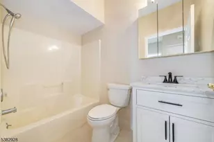 9302 Richmond Rd, West Milford, NJ 07480 - Photo 20