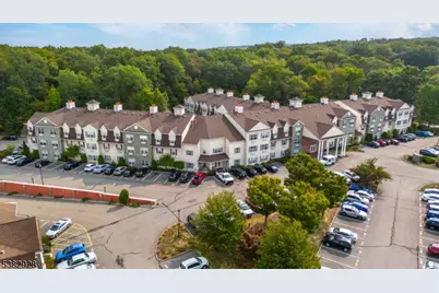 9302 Richmond Rd #302, West Milford, NJ 07480 - Photo 1