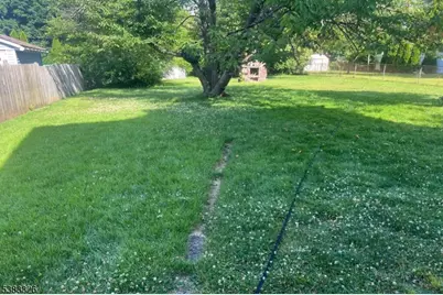 19 Spring St, Bloomfield, NJ 07003 - Photo 18