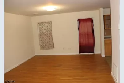 1042-1044 Bergen St, Newark, NJ 07112 - Photo 6