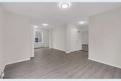 477 Lewis St, Franklin Township, NJ 08873 - Photo 10