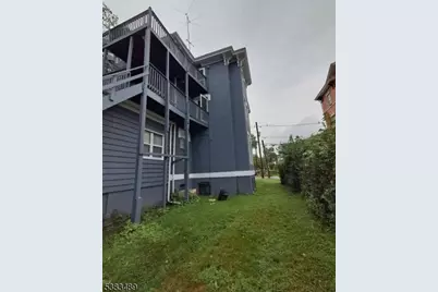 222 E 9th St, Plainfield, NJ 07060 - Photo 20