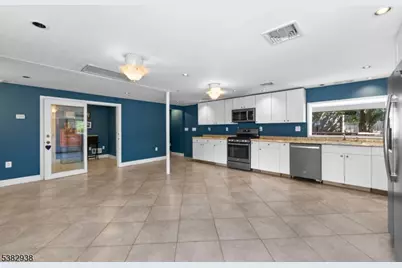 243 Main St, New Milford, NJ 07646 - Photo 2