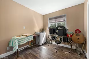 243 Main St, New Milford, NJ 07646 - Photo 16