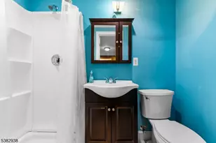 243 Main St, New Milford, NJ 07646 - Photo 8