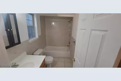 54-56 Bragaw Ave, Newark, NJ 07112 - Photo 8