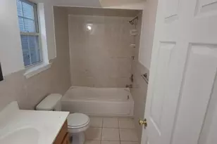 54-56 Bragaw Ave, Newark, NJ 07112 - Photo 8