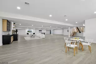 19 Highlander Dr, Scotch Plains Township, NJ 07076 - Photo 40