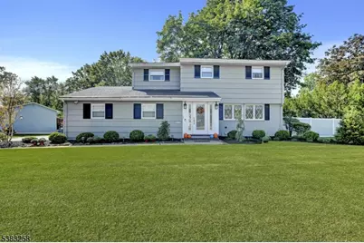 107 Fairway Dr, East Hanover Township, NJ 07936 - Photo 1