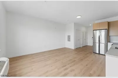 431 Dr Mlk Jr Blvd #524, East Orange, NJ 07018 - Photo 6