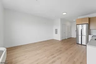 431 Dr Mlk Jr Blvd, East Orange, NJ 07018 - Photo 6