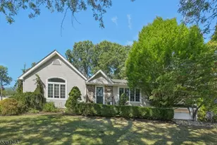 31 Garfield Rd, Wayne, NJ 07470 - Photo 1