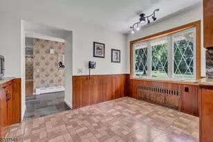 41 Cherryville Hollow Rd, Raritan Township, NJ 08822 - Photo 22