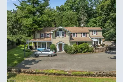 1-2 Dove Hollow Ln, Bethlehem Township, NJ 08827 - Photo 2