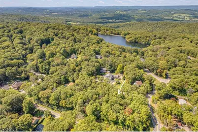 5 Splitrock Ln, Vernon, NJ 07461 - Photo 6