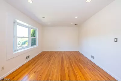 43 Graydon Ter, Clifton, NJ 07013 - Photo 28