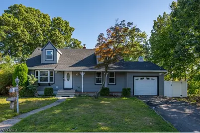 43 Graydon Ter, Clifton, NJ 07013 - Photo 2