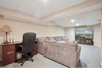 12 Edgewood Rd, Edison Twp., NJ 08820 - Photo 32