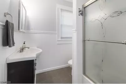 617 Washington Ave, Belleville, NJ 07109 - Photo 12