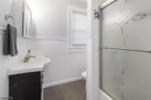 617 Washington Ave, Belleville, NJ 07109 - Photo 12