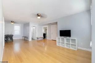 617 Washington Ave, Belleville, NJ 07109 - Photo 1